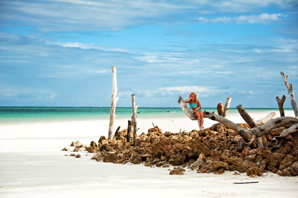 Lantana Galu Beach Diani Beach Esterno foto